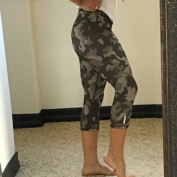 camo workout pants
